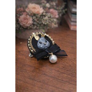 New VTG Style Black Bunny Rabbit Easter Rhinestone Brooch Fashion Accessory